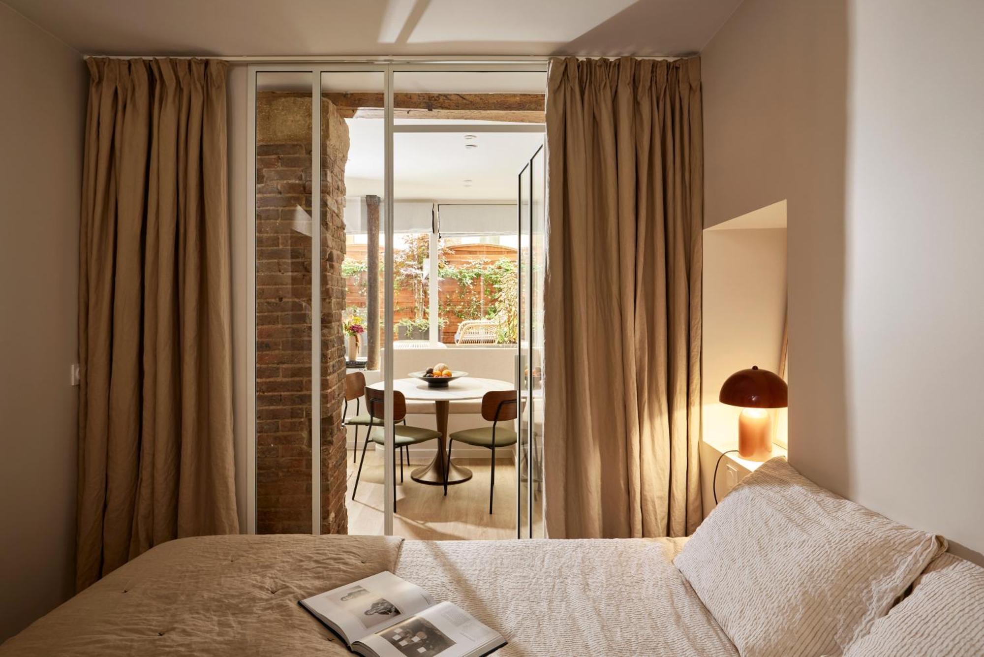 Stylish 2Br & 2Ba With Private Terrace Apartment ปารีส ภายนอก รูปภาพ